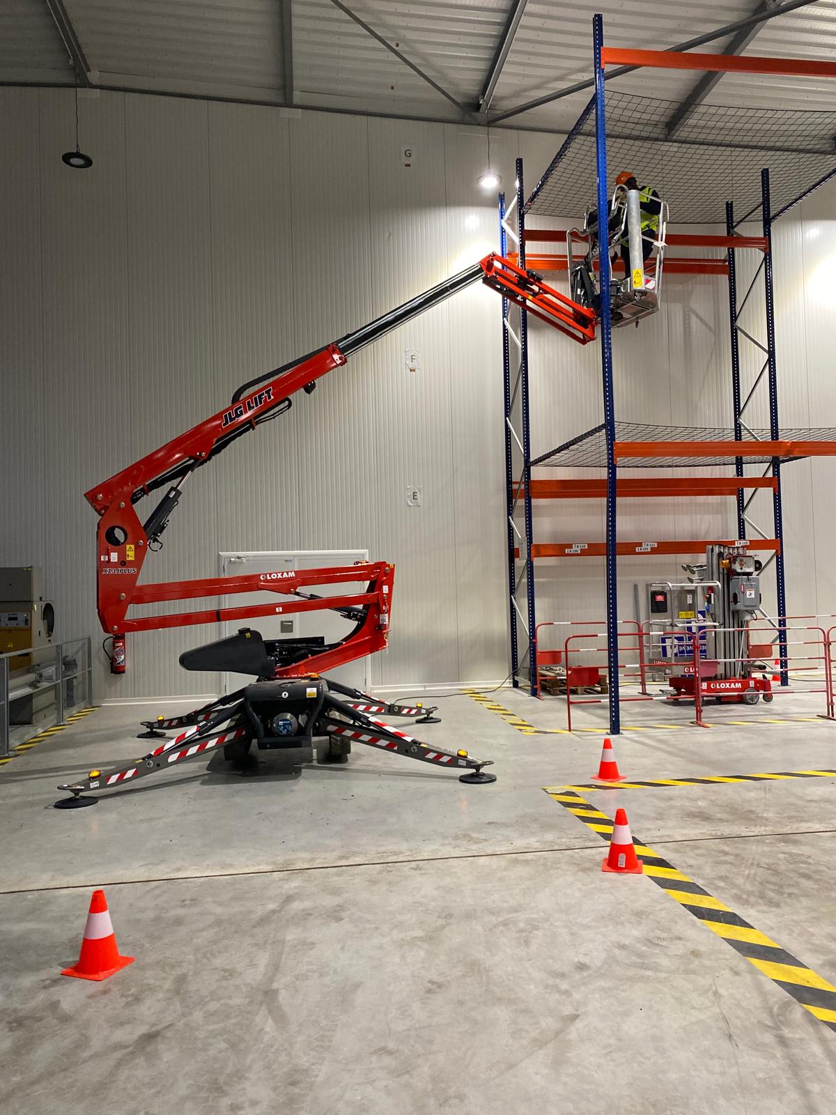 Nacelle extérieure grande hauteur — 2M Building